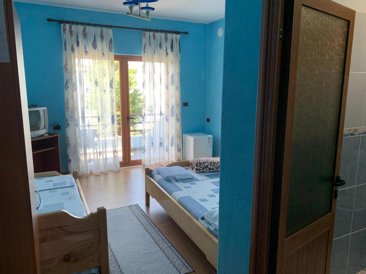 Vila Deni Tushemisht Εξωτερικό φωτογραφία