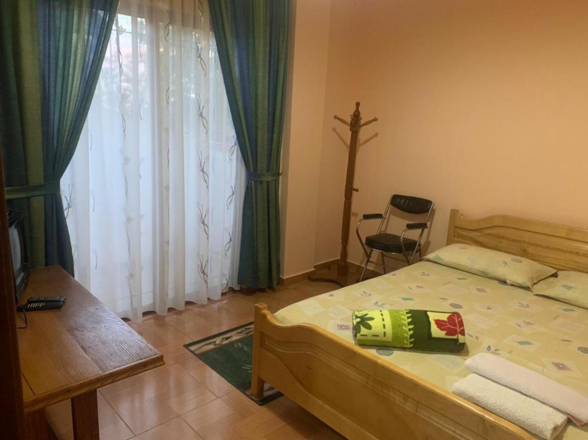 Vila Deni Tushemisht Εξωτερικό φωτογραφία