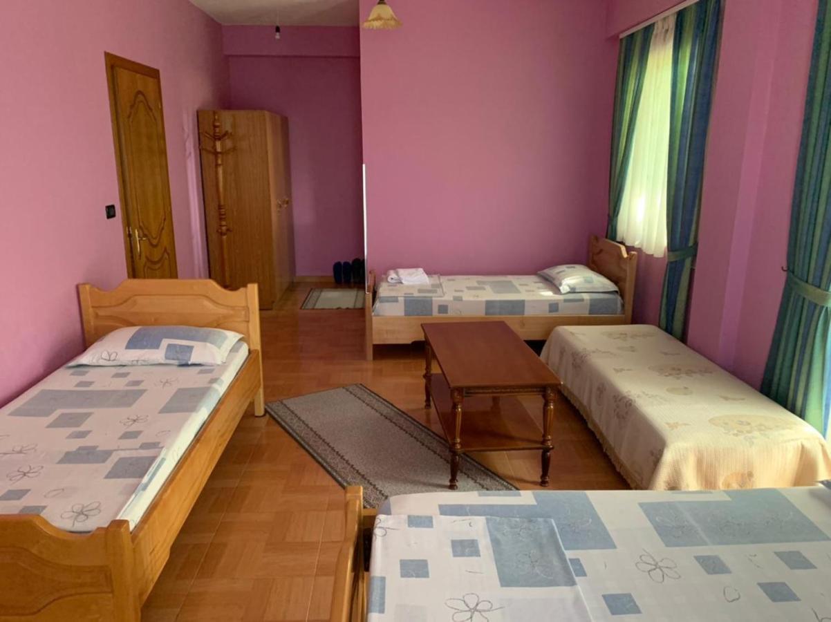 Vila Deni Tushemisht Εξωτερικό φωτογραφία