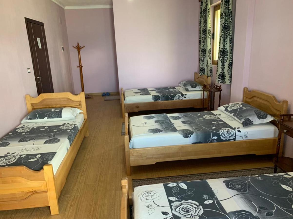 Vila Deni Tushemisht Εξωτερικό φωτογραφία